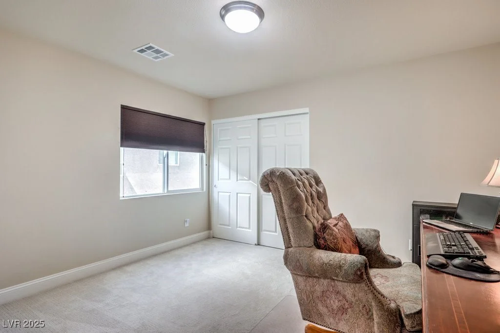 6780 Cougar, Las Vegas, NV 89139