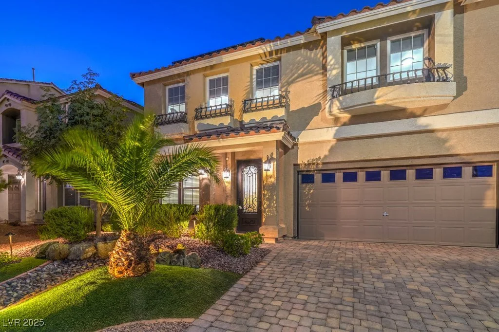 6780 Cougar, Las Vegas, NV 89139