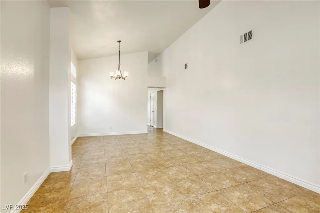 5055 Jacarilla, North Las Vegas, NV 89031