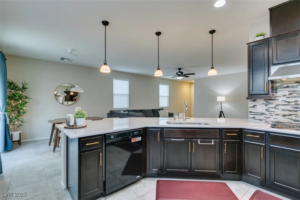 6966 Placid Lake, Las Vegas, NV 89179