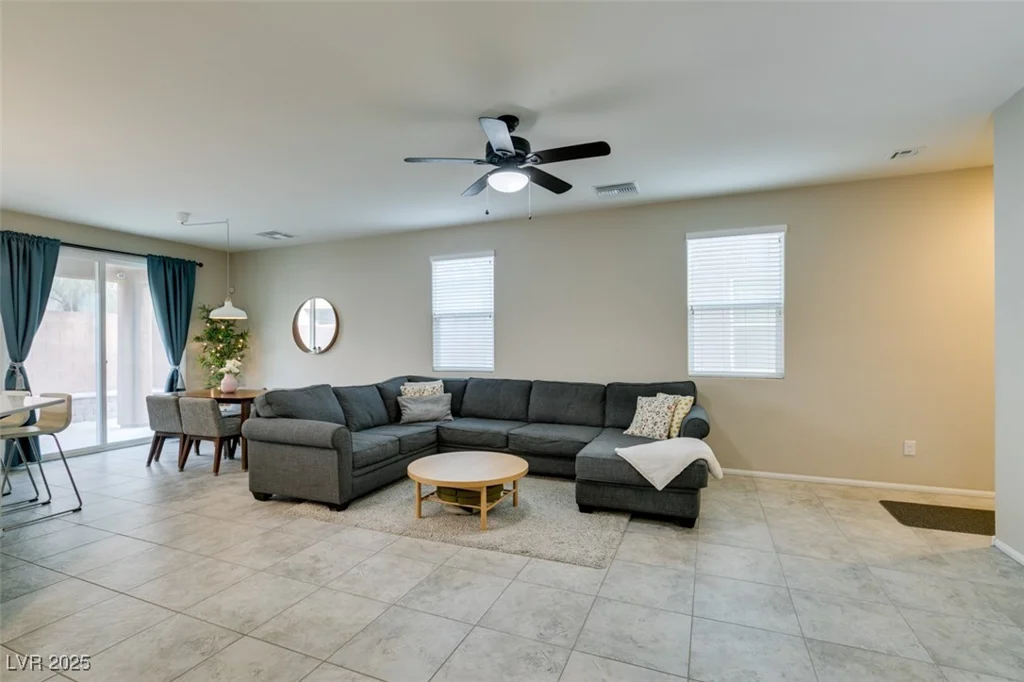 6966 Placid Lake, Las Vegas, NV 89179