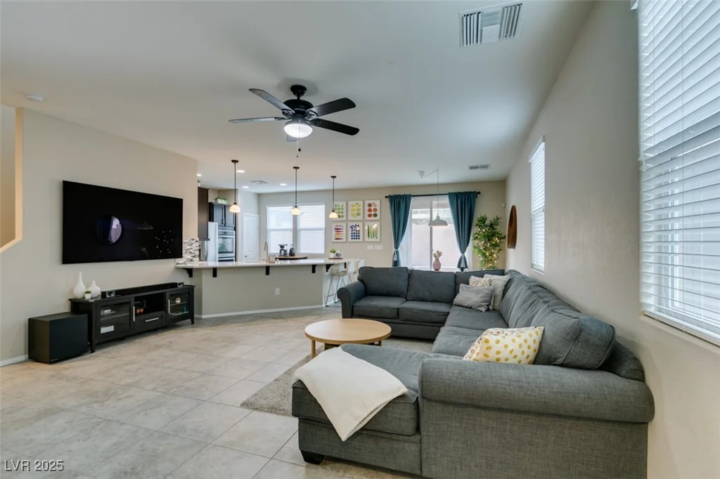 6966 Placid Lake, Las Vegas, NV 89179