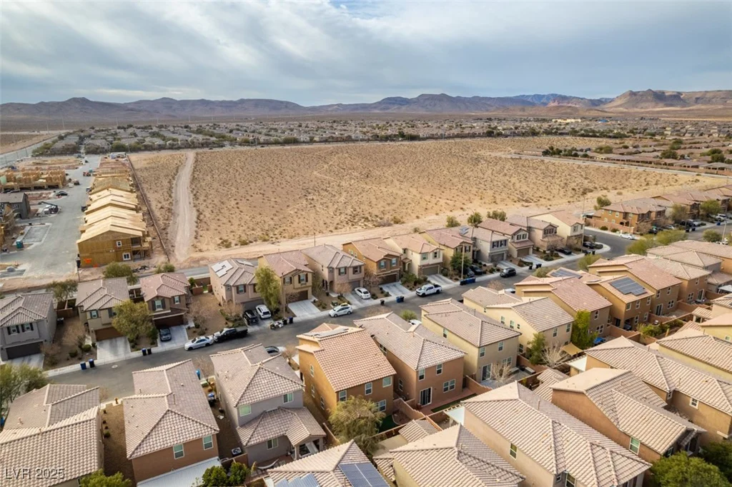 6966 Placid Lake, Las Vegas, NV 89179