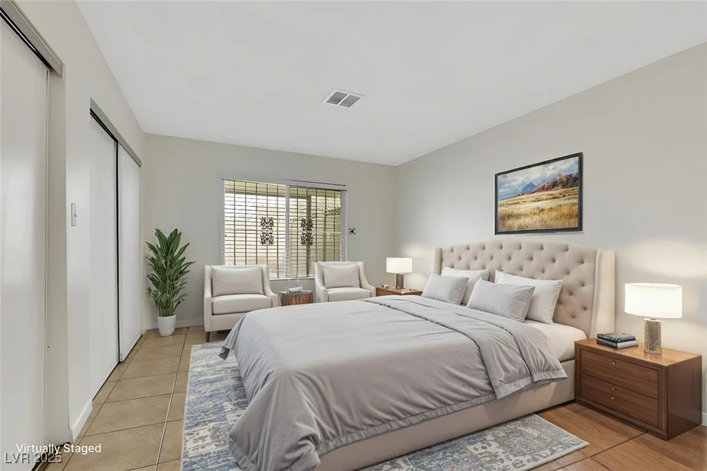 4642 Via San Rafael, Las Vegas, NV 89103