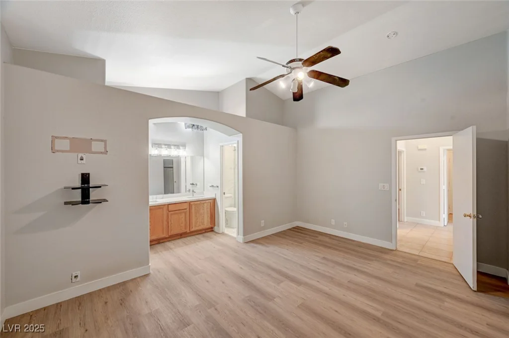 2177 Bridle Wreath, Las Vegas, NV 89156