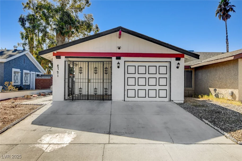 4721 Via Renaldo, Las Vegas, NV 89103