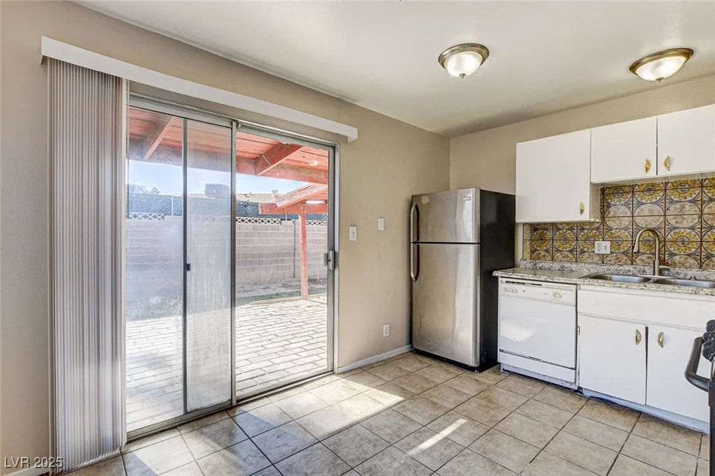 4721 Via Renaldo, Las Vegas, NV 89103
