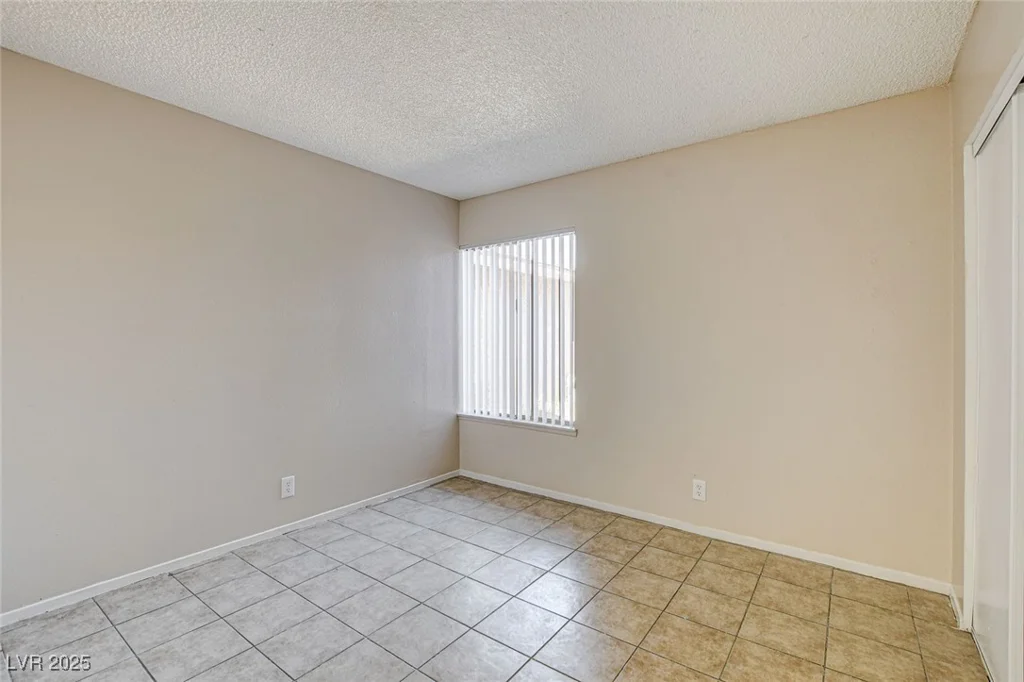 4721 Via Renaldo, Las Vegas, NV 89103