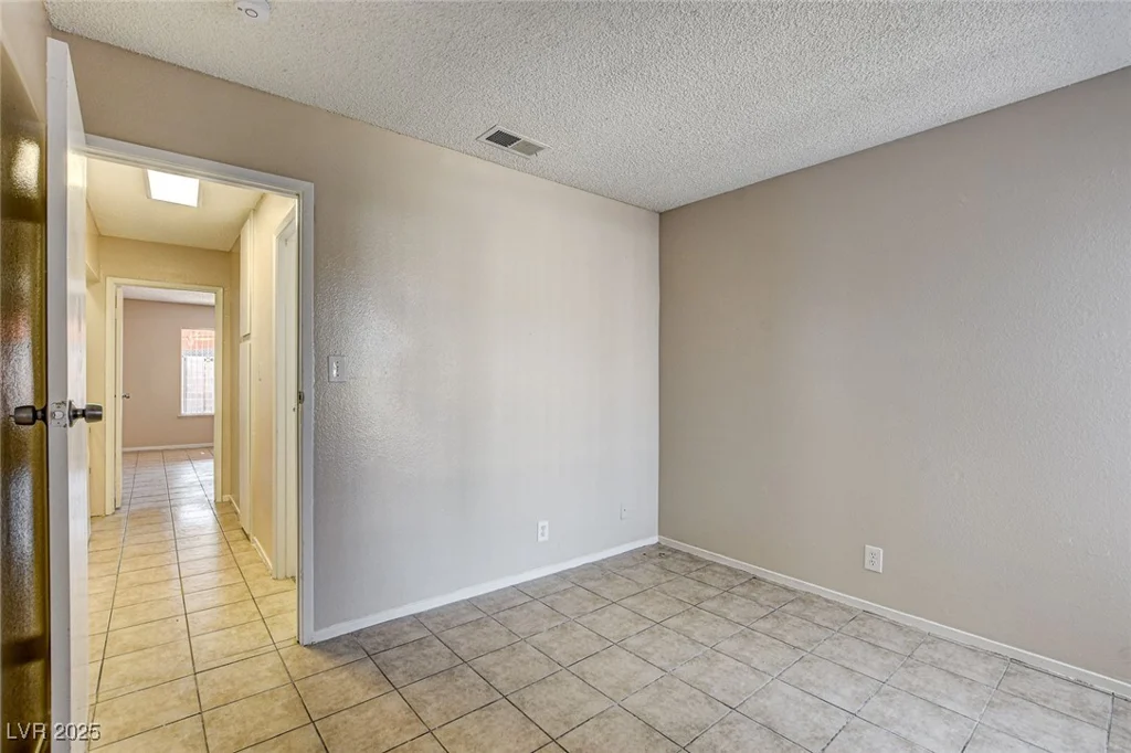 4721 Via Renaldo, Las Vegas, NV 89103