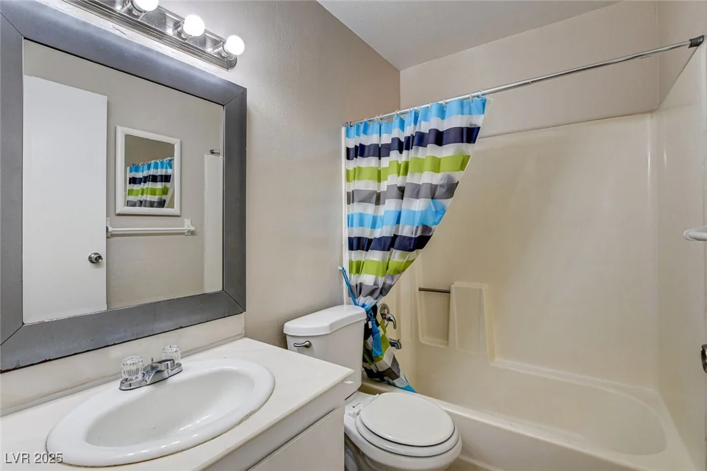 4721 Via Renaldo, Las Vegas, NV 89103