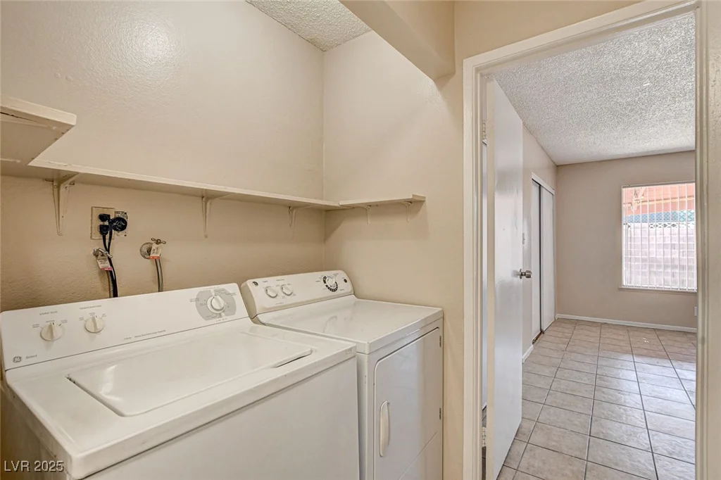 4721 Via Renaldo, Las Vegas, NV 89103