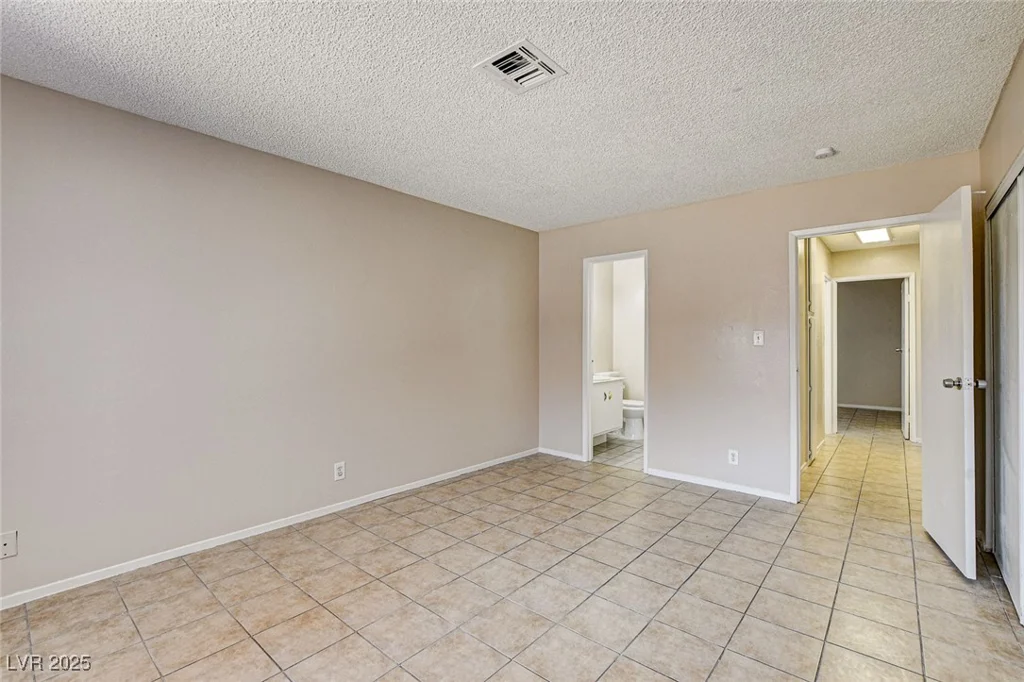 4721 Via Renaldo, Las Vegas, NV 89103