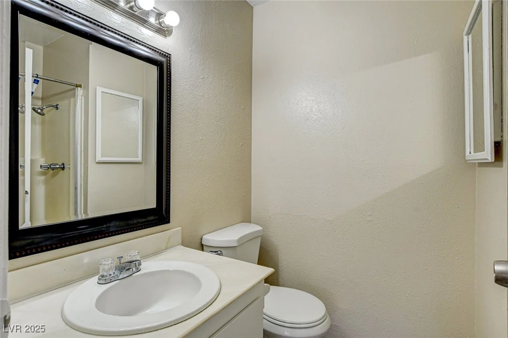 4721 Via Renaldo, Las Vegas, NV 89103