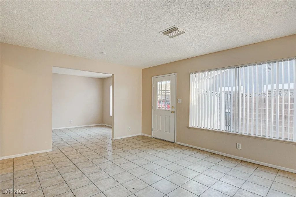4721 Via Renaldo, Las Vegas, NV 89103
