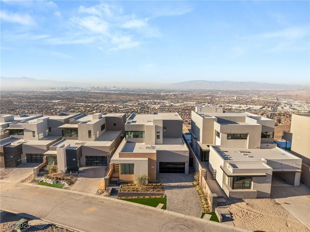 506 Overlook Rim, Henderson, NV 89012