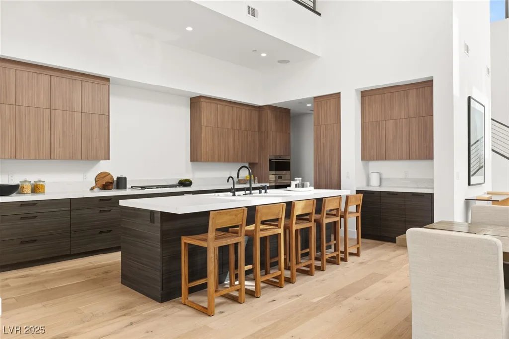 506 Overlook Rim, Henderson, NV 89012