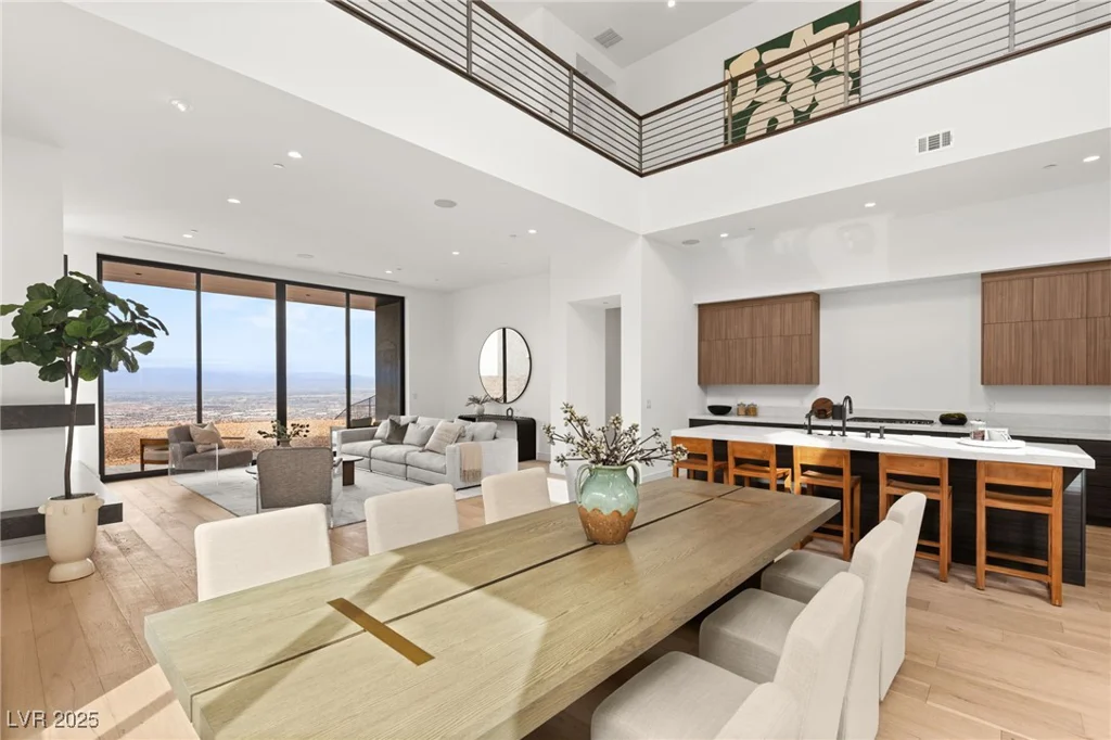 506 Overlook Rim, Henderson, NV 89012