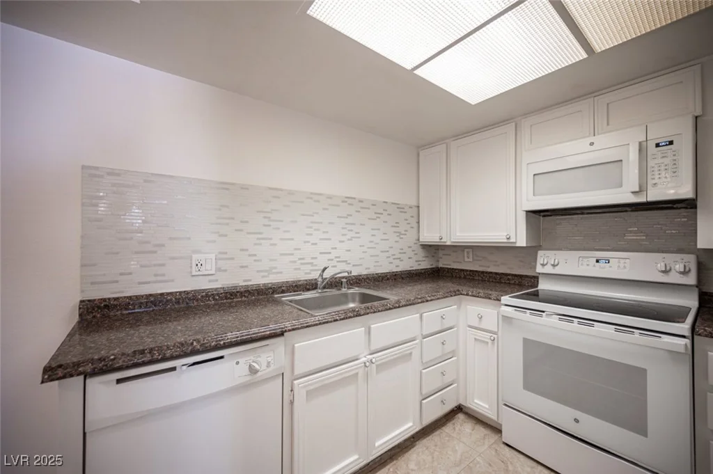1701 Katie, Las Vegas, NV 89119