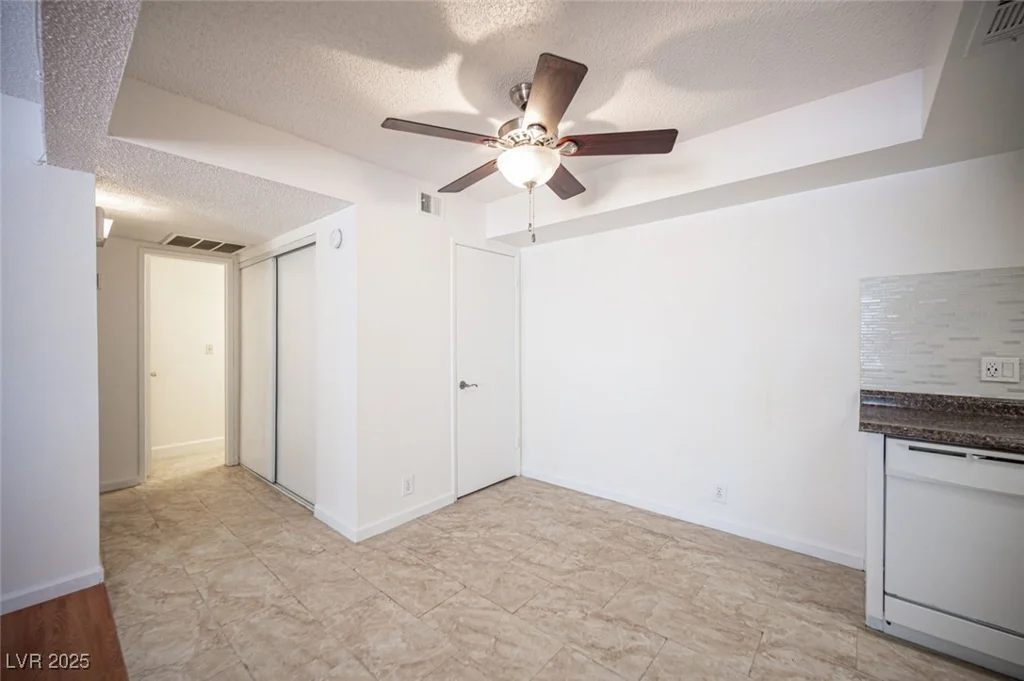 1701 Katie, Las Vegas, NV 89119