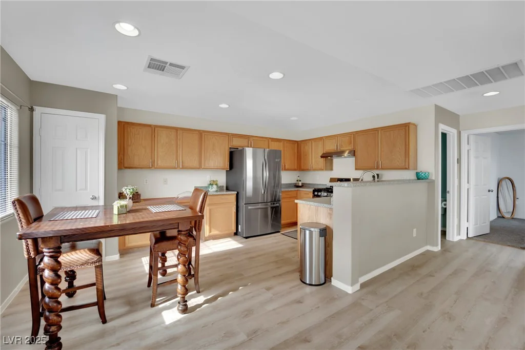10424 Wyatt Earp, Las Vegas, NV 89129