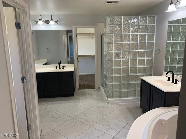 2821 White Peaks, North Las Vegas, NV 89081