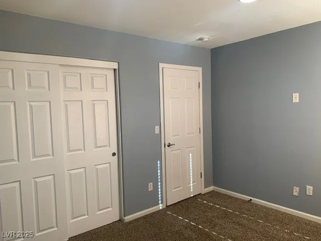 2821 White Peaks, North Las Vegas, NV 89081