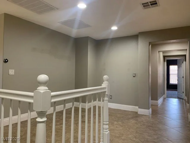 2821 White Peaks, North Las Vegas, NV 89081