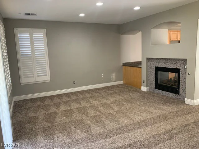2821 White Peaks, North Las Vegas, NV 89081