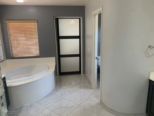 2821 White Peaks, North Las Vegas, NV 89081