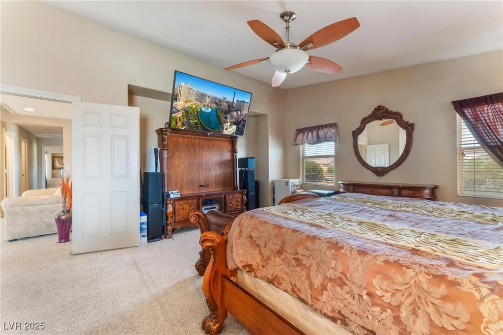 6165 Smarty Jones, Las Vegas, NV 89131
