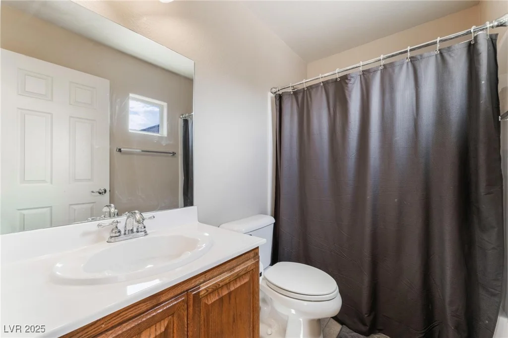 6165 Smarty Jones, Las Vegas, NV 89131