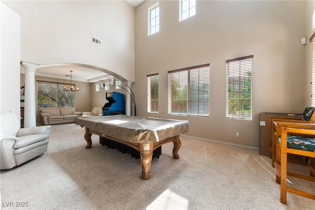 6165 Smarty Jones, Las Vegas, NV 89131