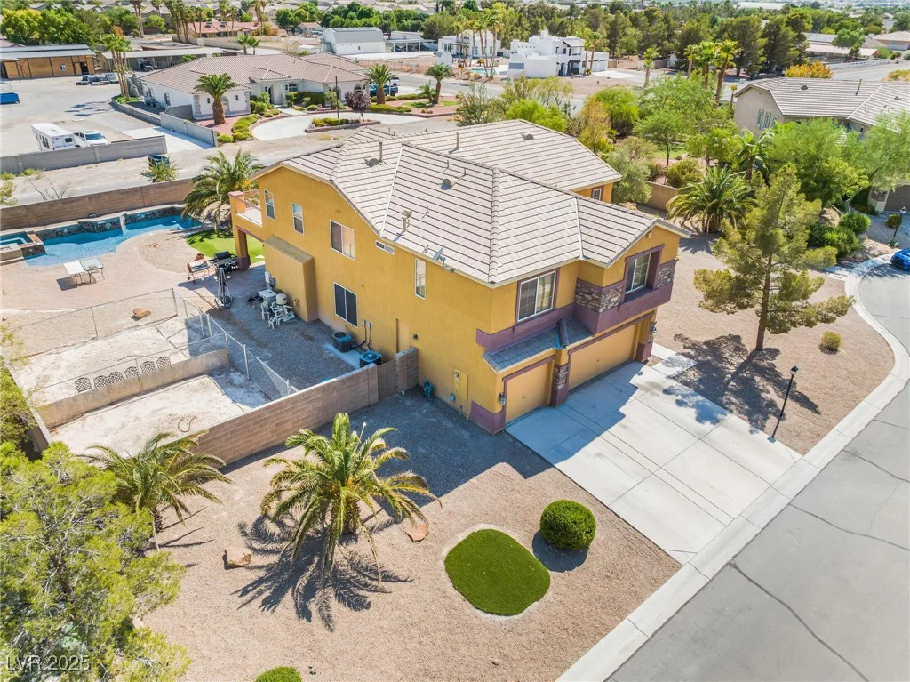 6165 Smarty Jones, Las Vegas, NV 89131