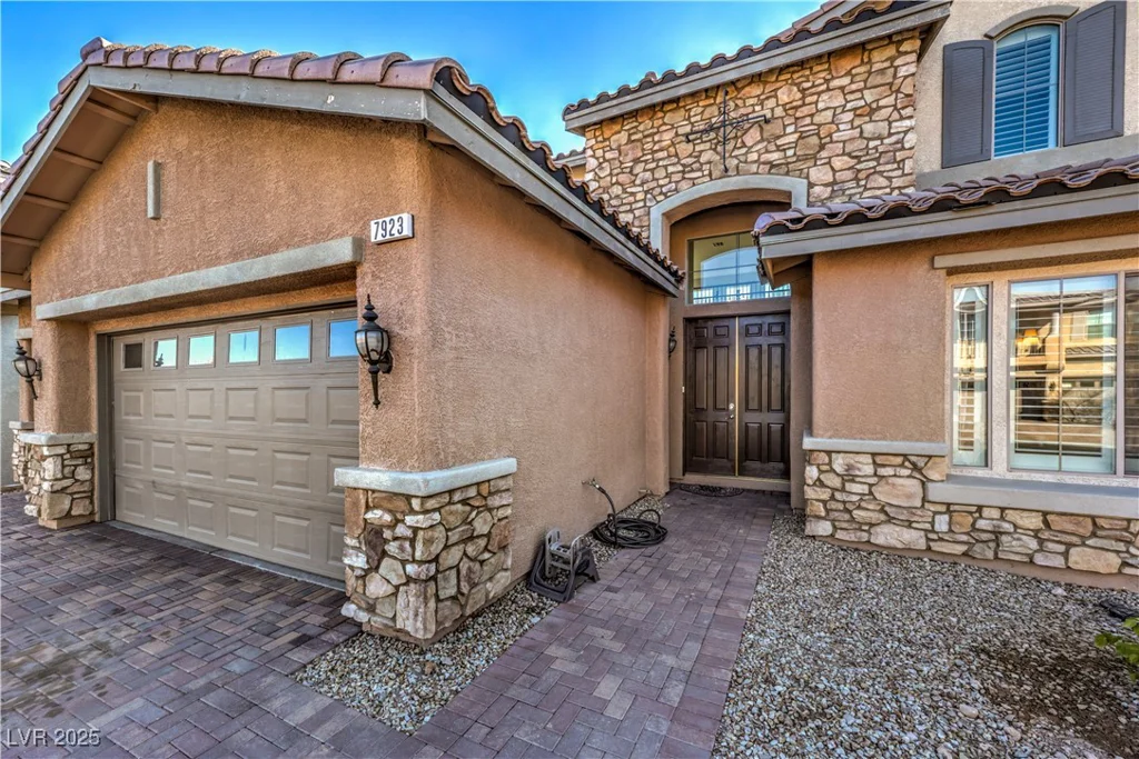7923 Sleeping Lily, Las Vegas, NV 89178