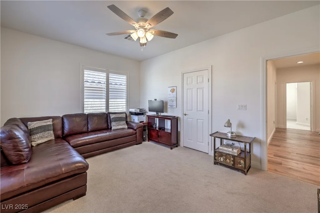 7923 Sleeping Lily, Las Vegas, NV 89178