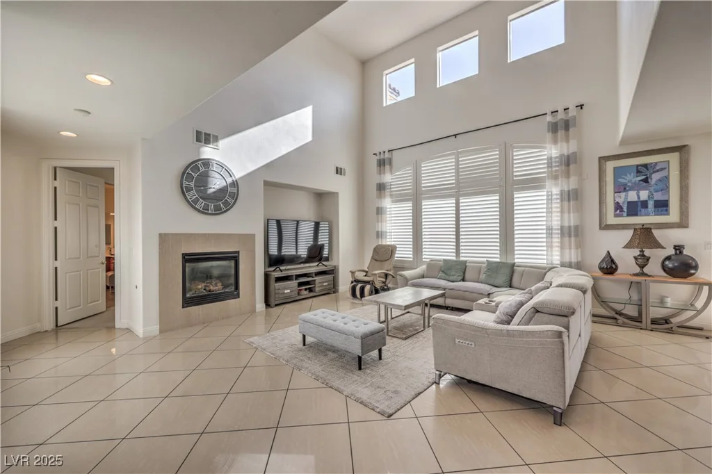 7923 Sleeping Lily, Las Vegas, NV 89178