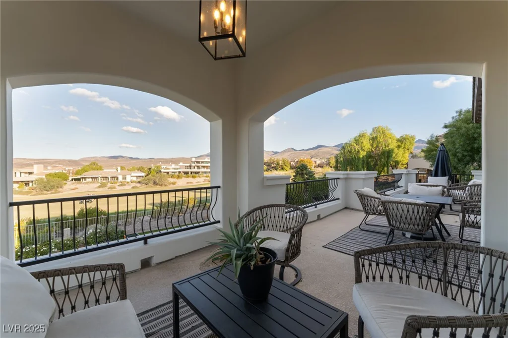 12 Bloomfield Hills, Henderson, NV 89052