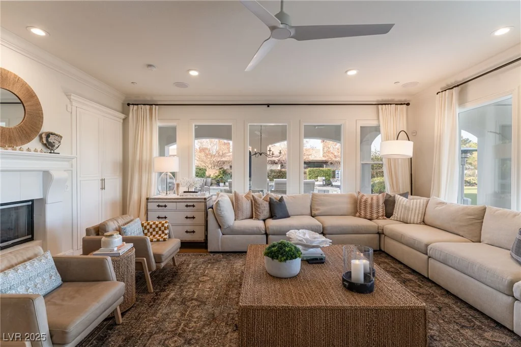 12 Bloomfield Hills, Henderson, NV 89052