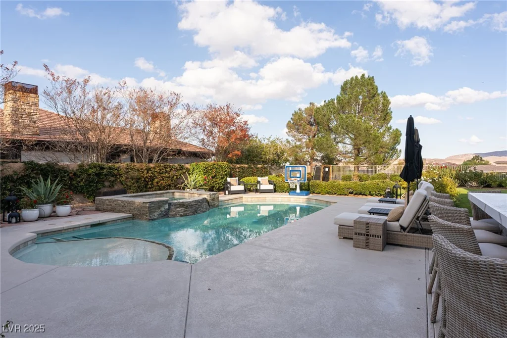 12 Bloomfield Hills, Henderson, NV 89052