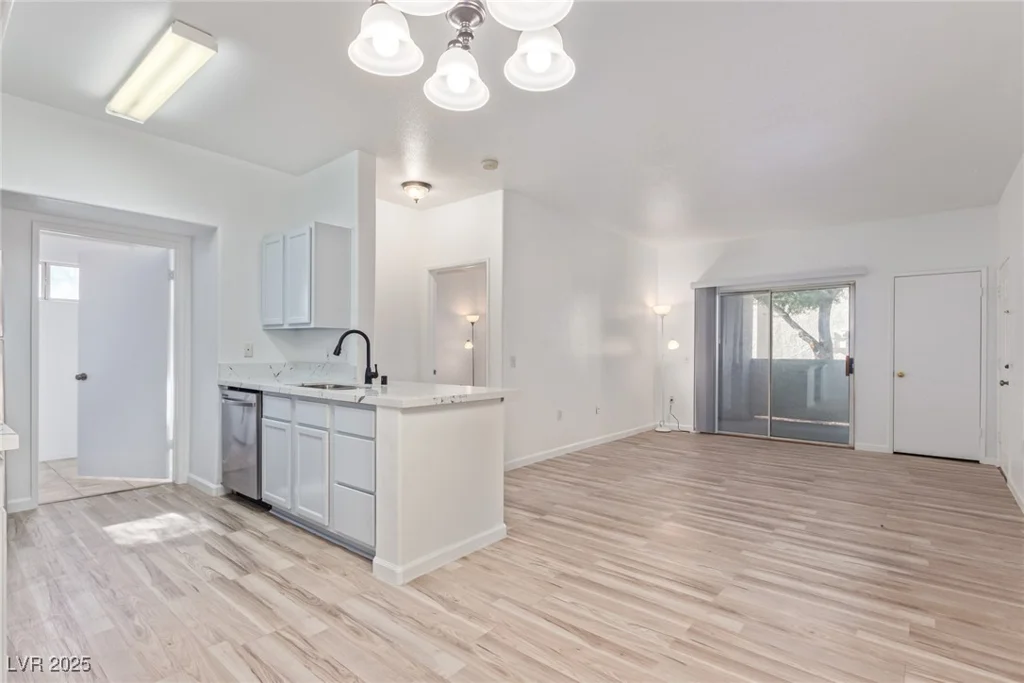 2615 Gary, Las Vegas, NV 89123