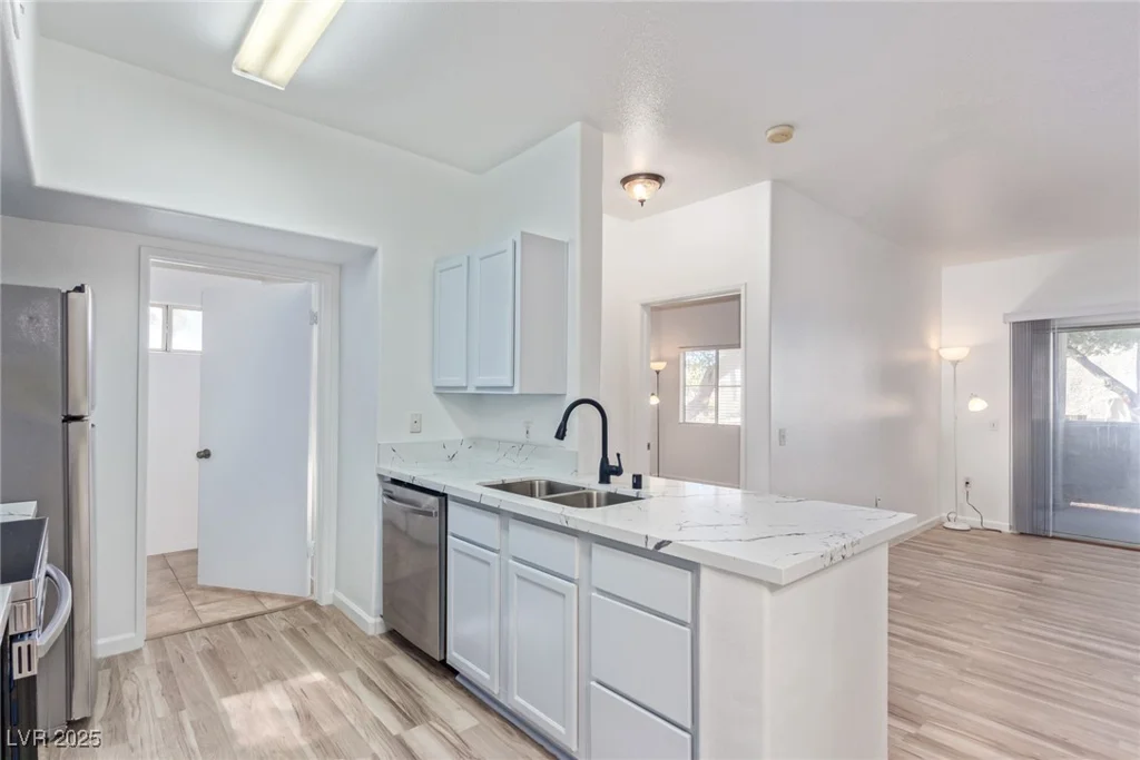 2615 Gary, Las Vegas, NV 89123