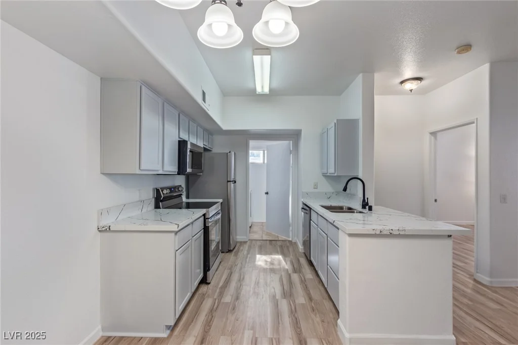 2615 Gary, Las Vegas, NV 89123