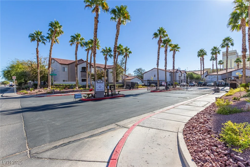 2615 Gary, Las Vegas, NV 89123