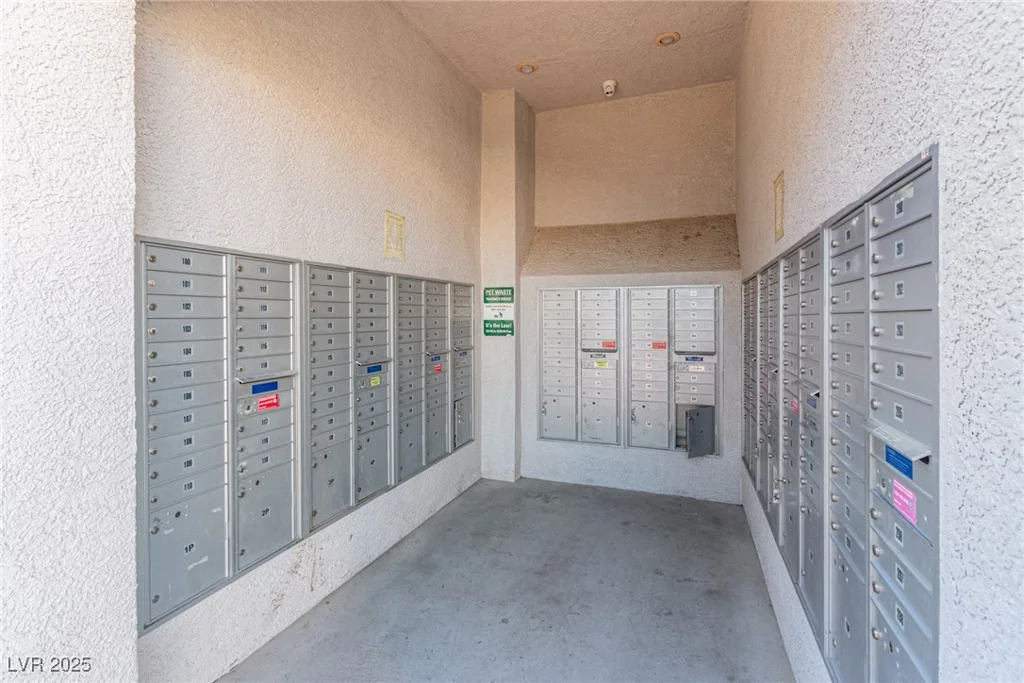 2615 Gary, Las Vegas, NV 89123