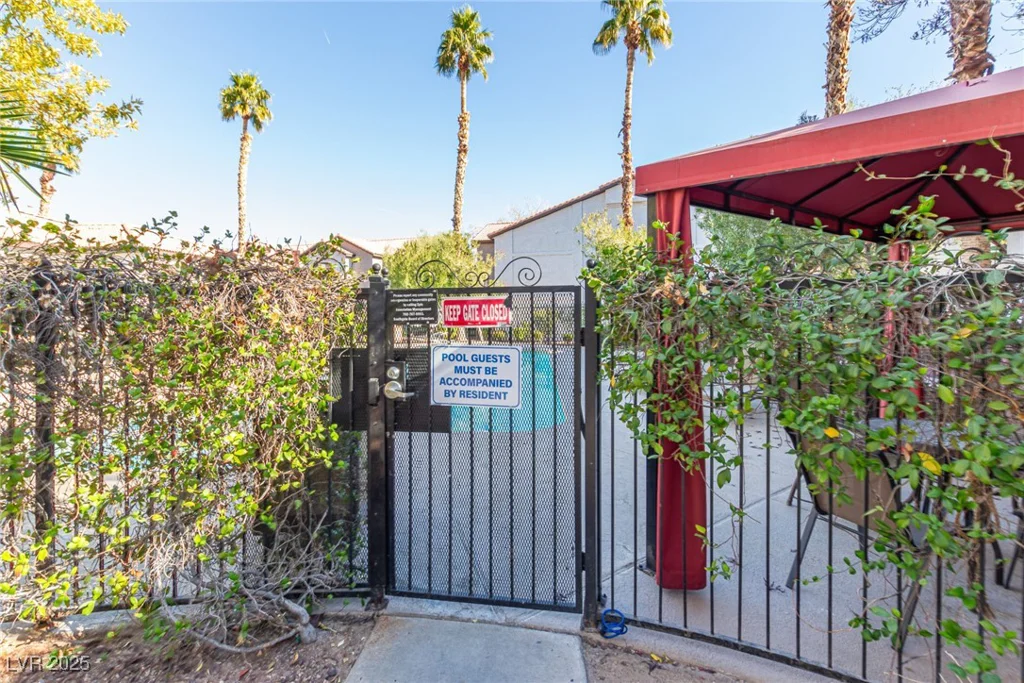 2615 Gary, Las Vegas, NV 89123