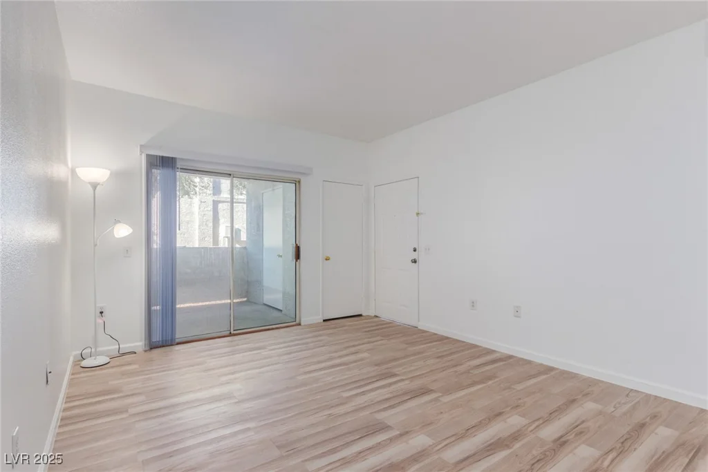 2615 Gary, Las Vegas, NV 89123