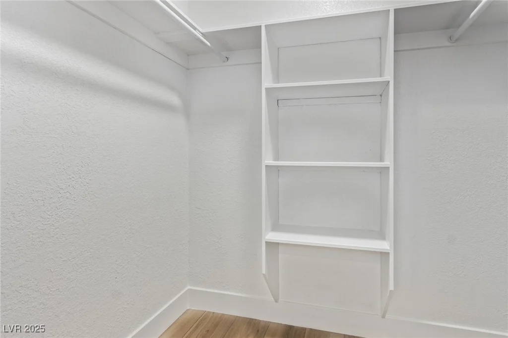 4321 Mott, Las Vegas, NV 89102