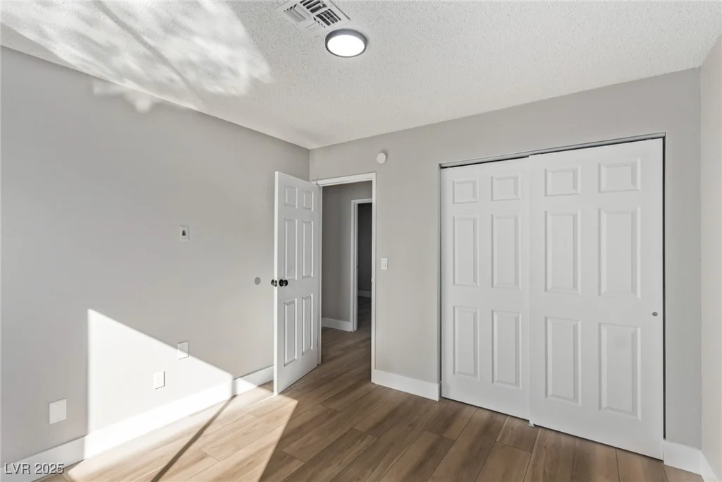 4321 Mott, Las Vegas, NV 89102