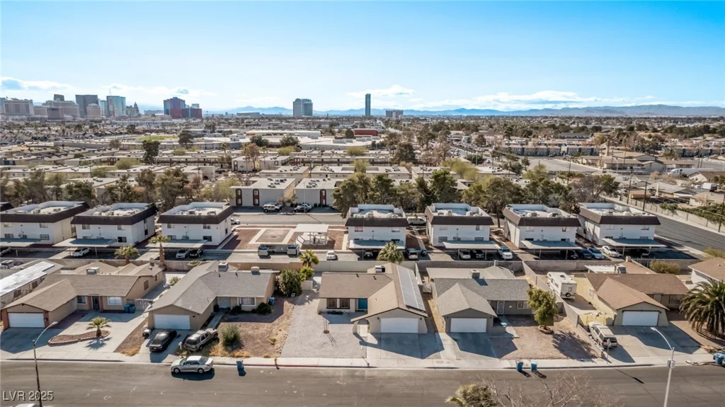 4321 Mott, Las Vegas, NV 89102