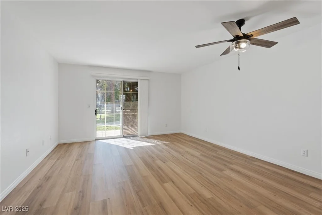 3823 Maryland, Las Vegas, NV 89119